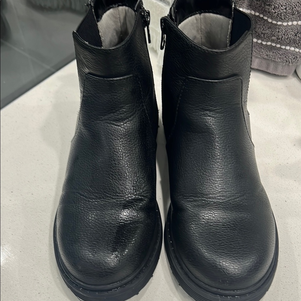 Cat & Jack Black Kids Boots